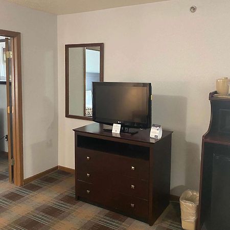 Baymont By Wyndham Danville Il Zewnętrze zdjęcie