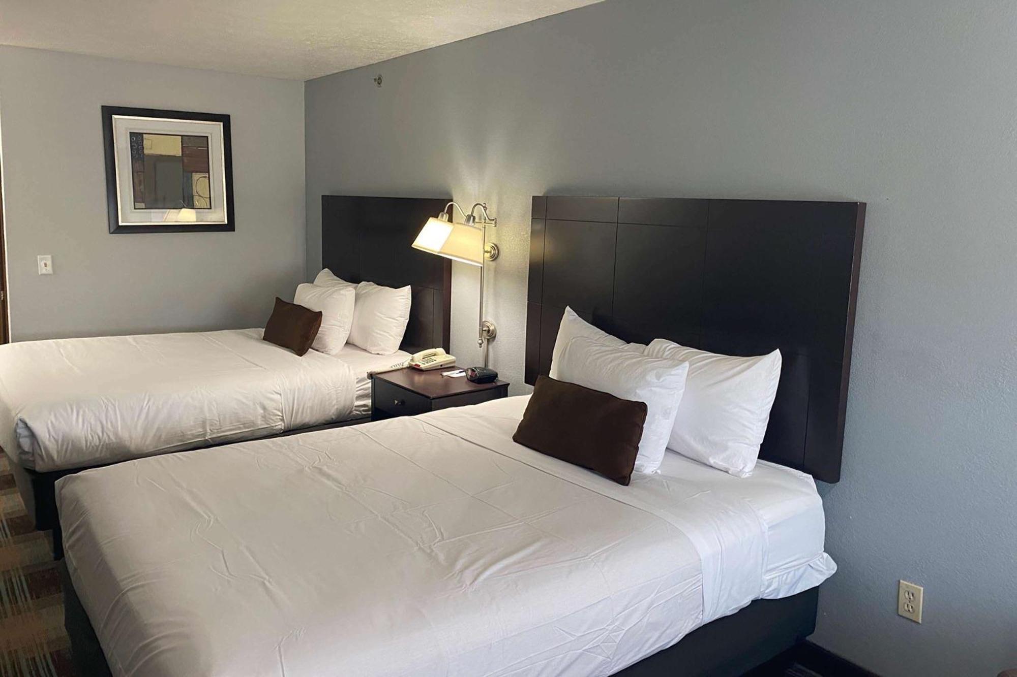 Baymont By Wyndham Danville Il Zewnętrze zdjęcie