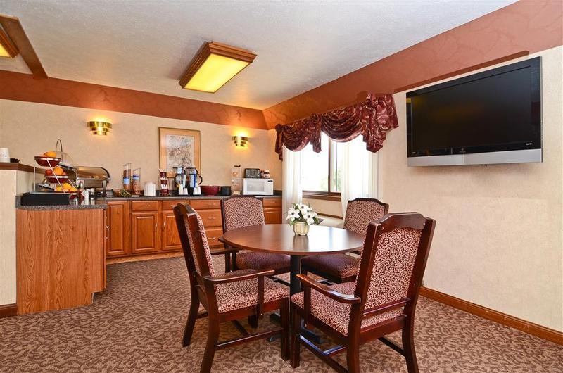 Baymont By Wyndham Danville Il Zewnętrze zdjęcie