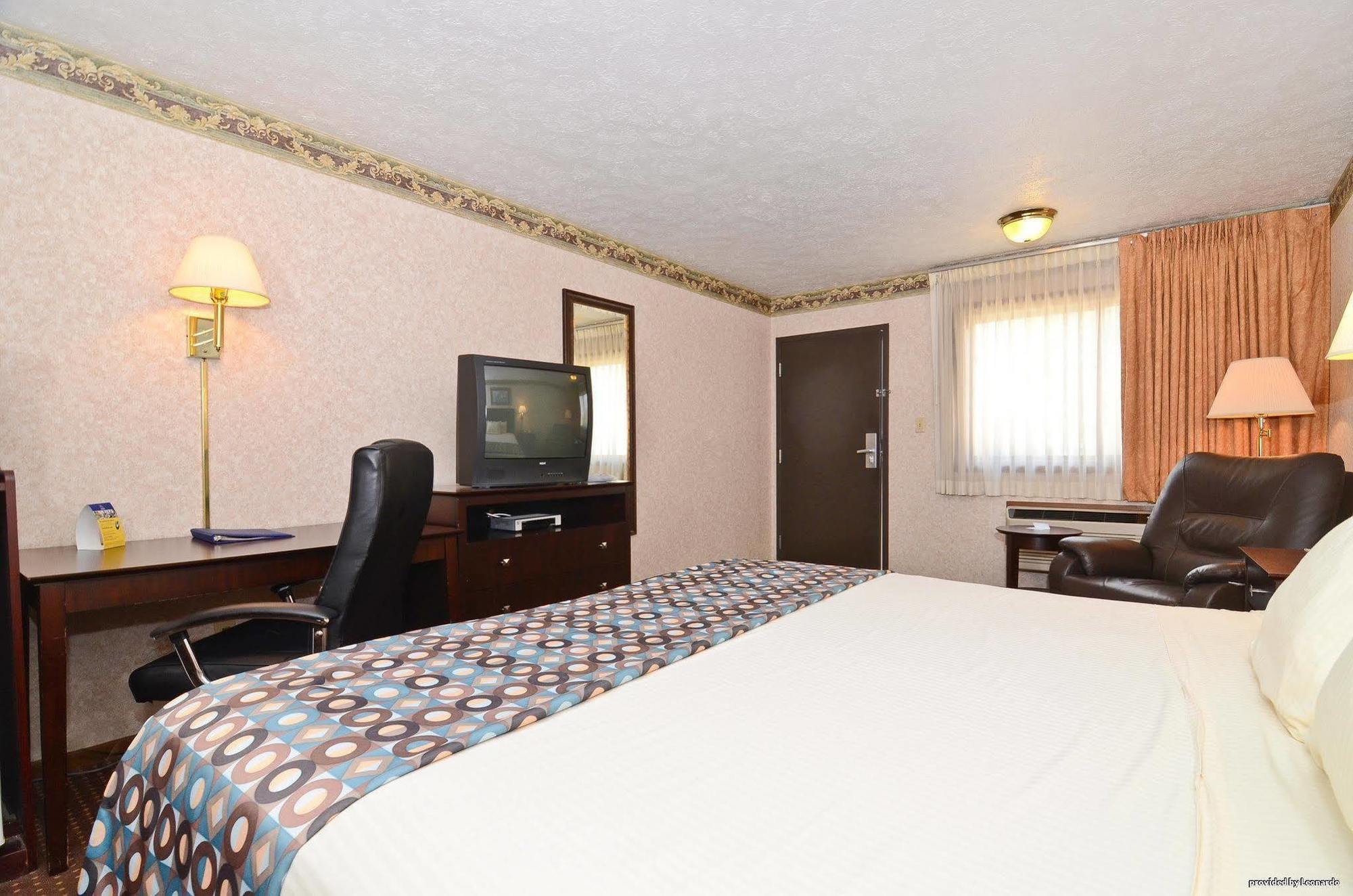 Baymont By Wyndham Danville Il Zewnętrze zdjęcie