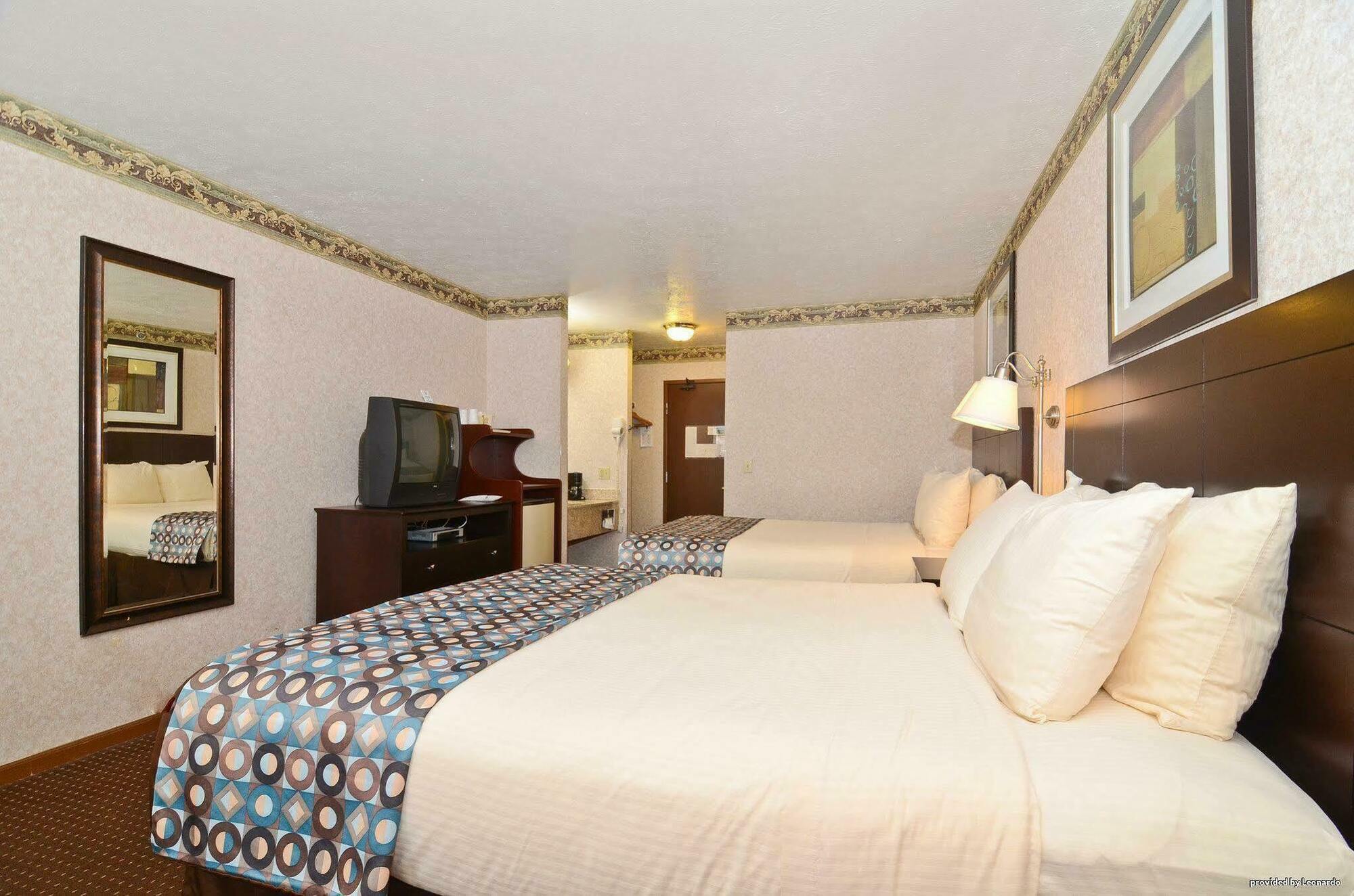 Baymont By Wyndham Danville Il Zewnętrze zdjęcie